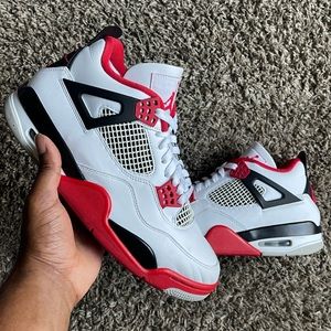 Size 9.5 - Jordan 4 Retro OG Fire IG: CornerSoles